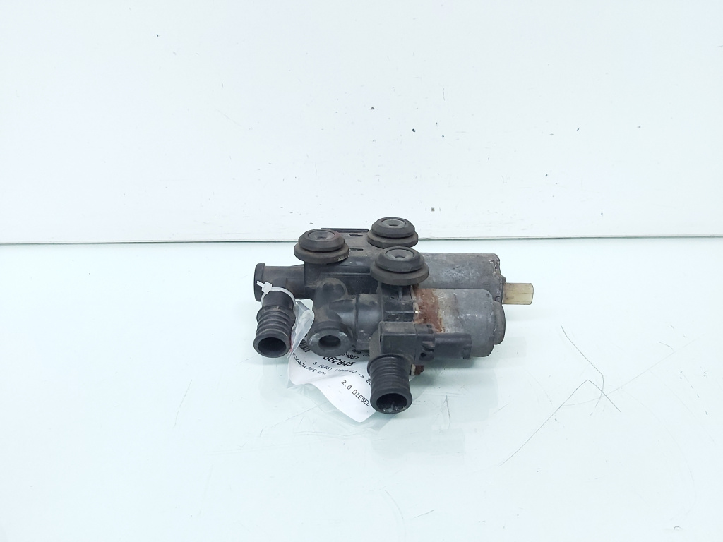 Pompa recirculare apa, cod 8369807, Bmw 3 (E46), 2.0 diesel, 204D4 (id:652845)