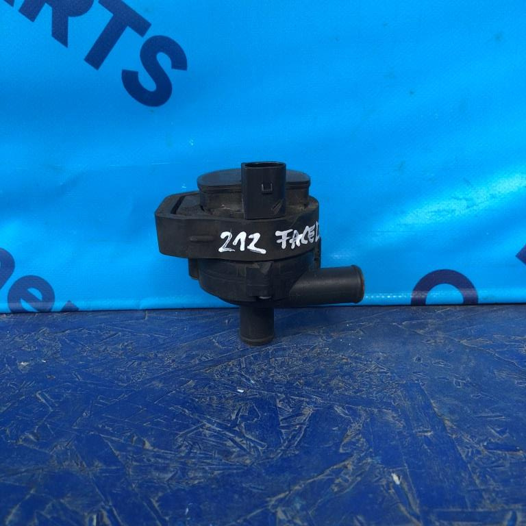 Pompa recirculare apa Mercedes E Class W212 2.2 DIESEL 2009-2016 COD A0002010340
