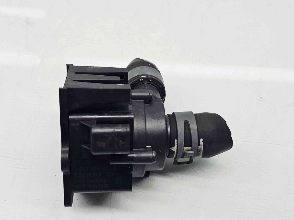 Pompa recirculare apa Seat Exeo (3R2) [Fabr 2008-2013] 8K0965561A 2.0 TDI CAGA 105KW / 143CP