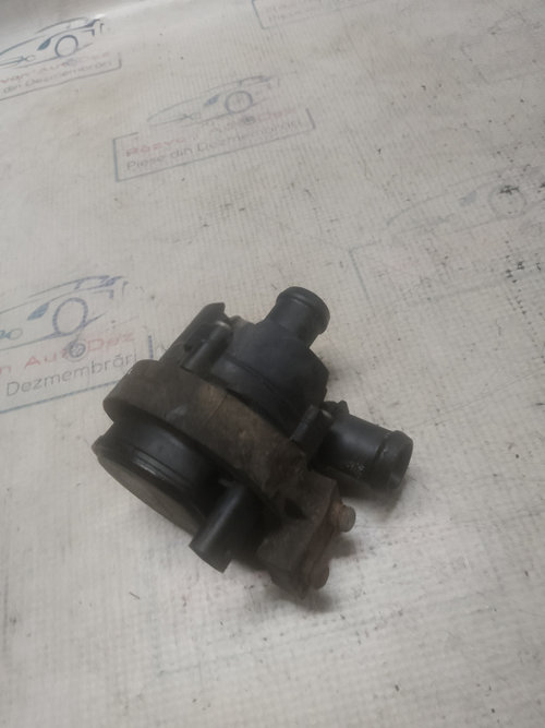 Pompa recirculare apa Skoda Fabia 3 2015, 5G0965567