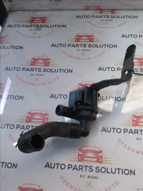 Pompa recirculare apa Volkswagen GOLF 6 1.6 TDI an fabr.2011