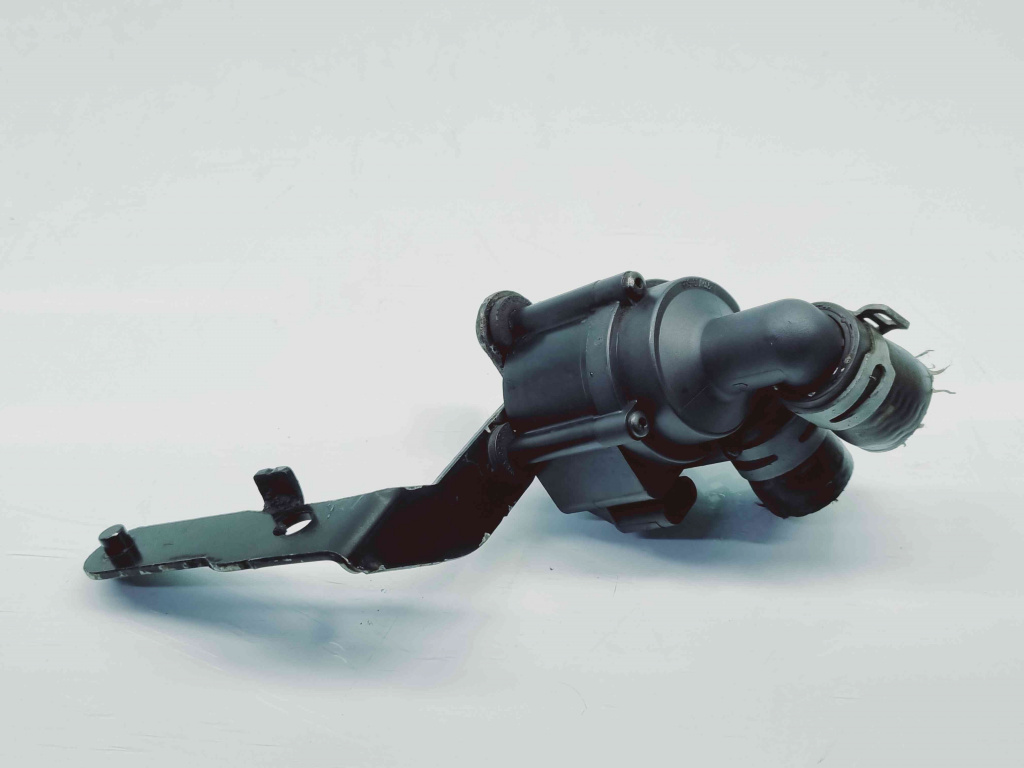 Pompa recirculare apa Volkswagen Jetta 3 (1K2) [Fabr 2005-2010] 5N0965561 2.0 TDI CBAB 103KW / 140CP