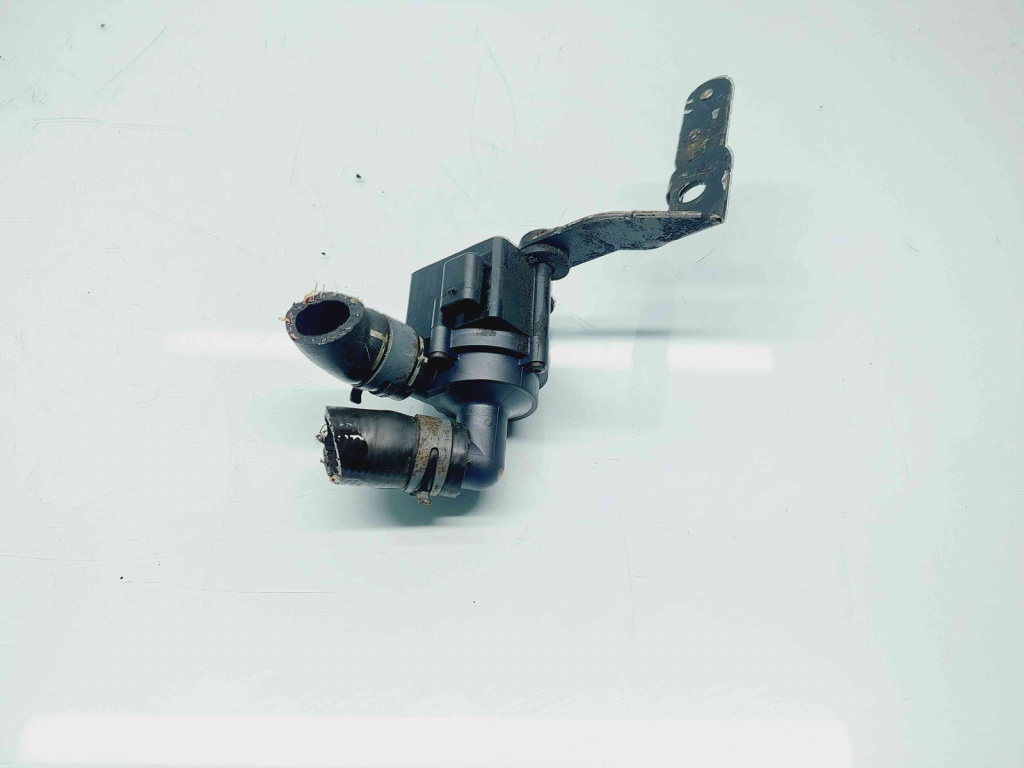 Pompa recirculare apa Volkswagen Passat B6 Variant (3C5) [Fabr 2005-2010] 5N0965561 2.0 TDI CBAB103KW / 140CP 2.0 TDI CBAB 103KW / 140CP