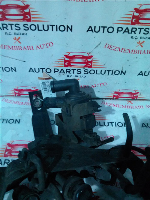 Pompa recirculare apa VOLKSWAGEN T5 2.0 TDI an fabr. 2010