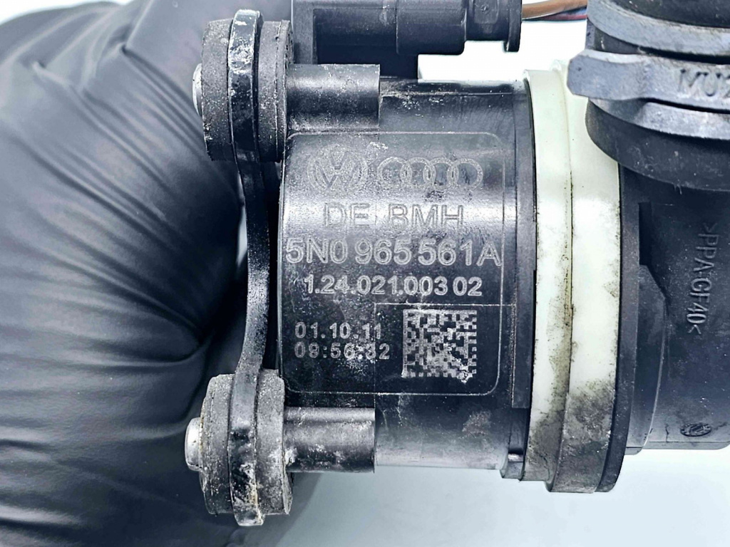 Pompa recirculare apa Volkswagen Tiguan (5N) [Fabr 2007-2016] 5N0965561A 2.0 TDI CFFB 103KW / 140CP