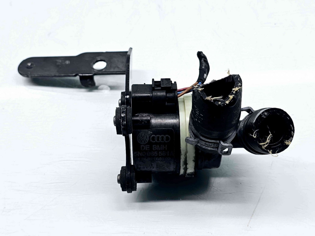 Pompa recirculare apa Volkswagen Tiguan (5N) [Fabr 2007-2016] 5N0965561A 2.0 TDI CFFB 103KW / 140CP