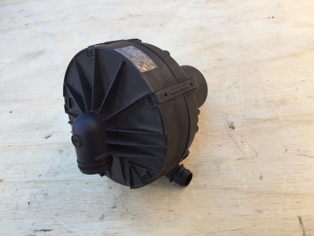 Pompa recirculare Mercedes Clk 280 benzina w209 Cabrio Facelift A0001405185