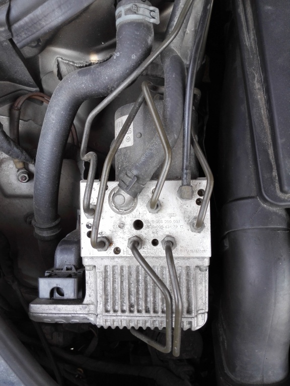 Pompa SBC Mercedes E class A0054317912