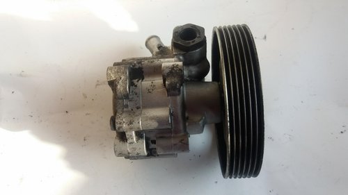 Pompa serodirectie 1.6 hdi citroen berlingo peugeot partner 9637000880