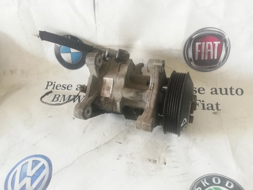 Pompa servo direcție Bmw X5 E70 X6 E71 3.0 d cod 678390301