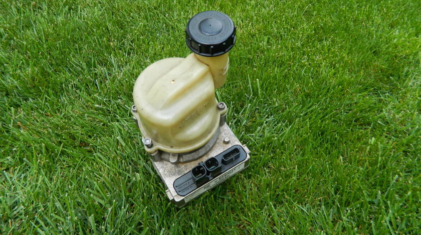 Pompa servo directie Dacia,Logan,Duster,Lodgy cod 491107326R