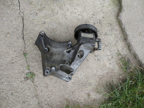 Pompa Servo Directie Opel Frontera 2.2 dti 1999 2004