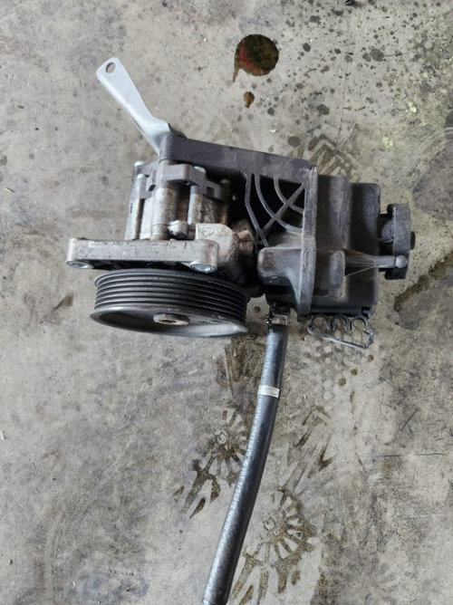 Pompa servo Mercedes C-class W204 2.2 CDI 2010 2011 2012 2013 cod A0064661501
