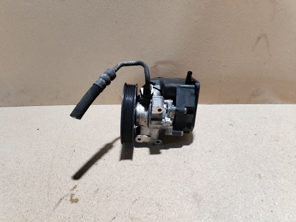 Pompa servo Mercedes C CLASS W204 2.2CDI A0044667001