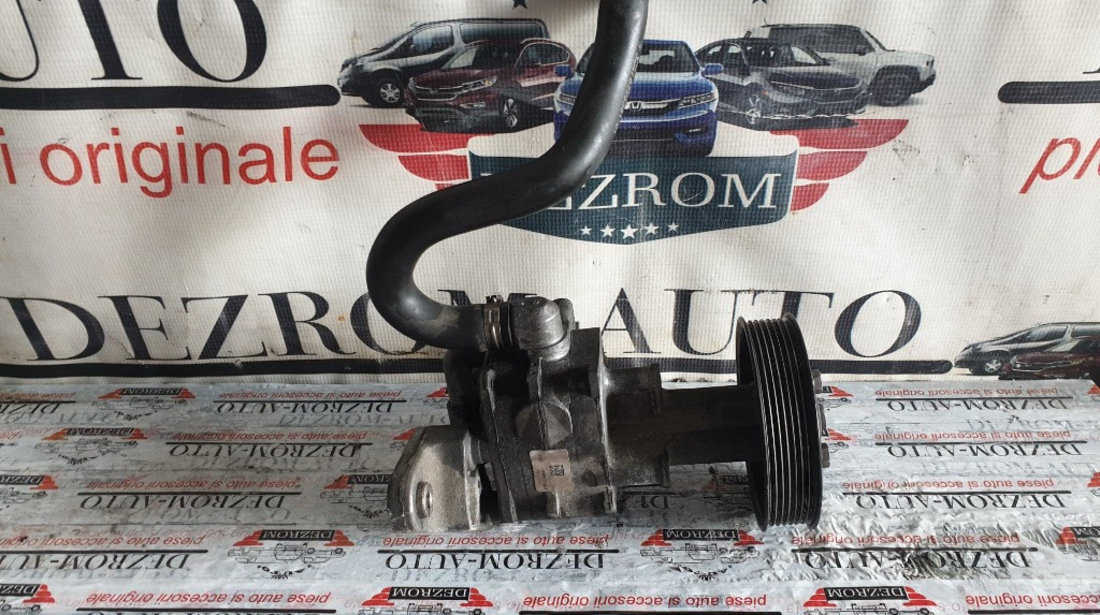 Pompa servo originala BMW 3 Cabrio (E93) 330d 3.0 245 cai cod piesa : 679649102