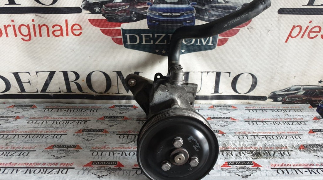 Pompa servo originala BMW 3 Cabrio (E93) 330d 3.0 245 cai cod piesa : 679649102