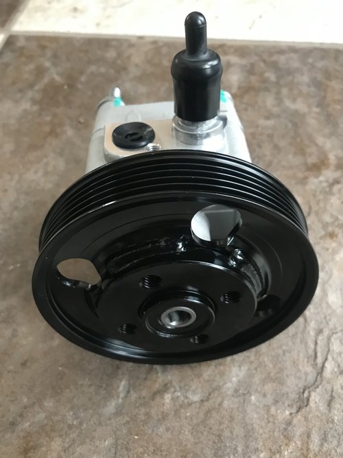 Pompa servo / servodirectie noua Volvo S80 V70 XC60 XC70 / Ford C-Max
