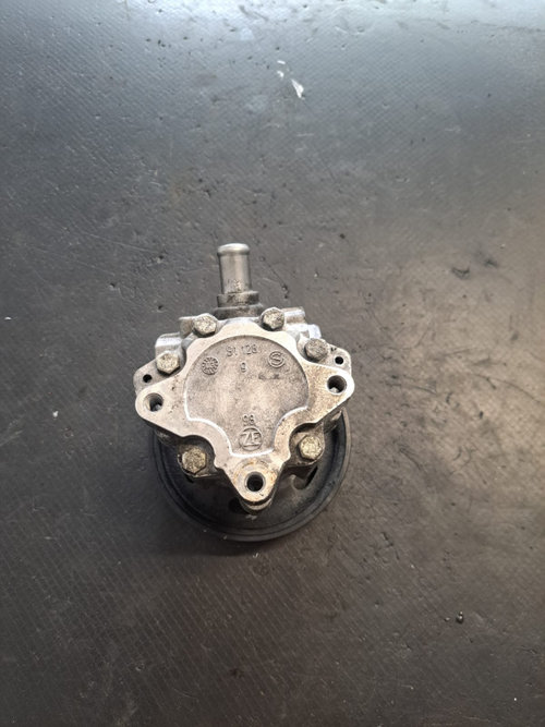 Pompa servo Volkswagen GOLF IV 1J1 1997-2005 - COD 038145255b