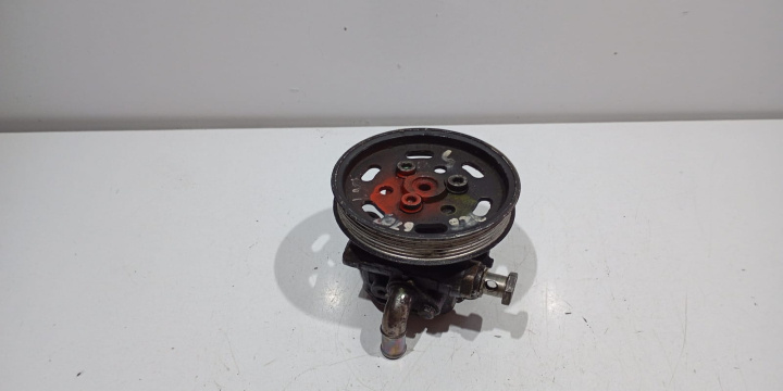 Pompa servodirectie 038145255B 2.0tdi Audi A4 B8/8K [2007 - 2011]