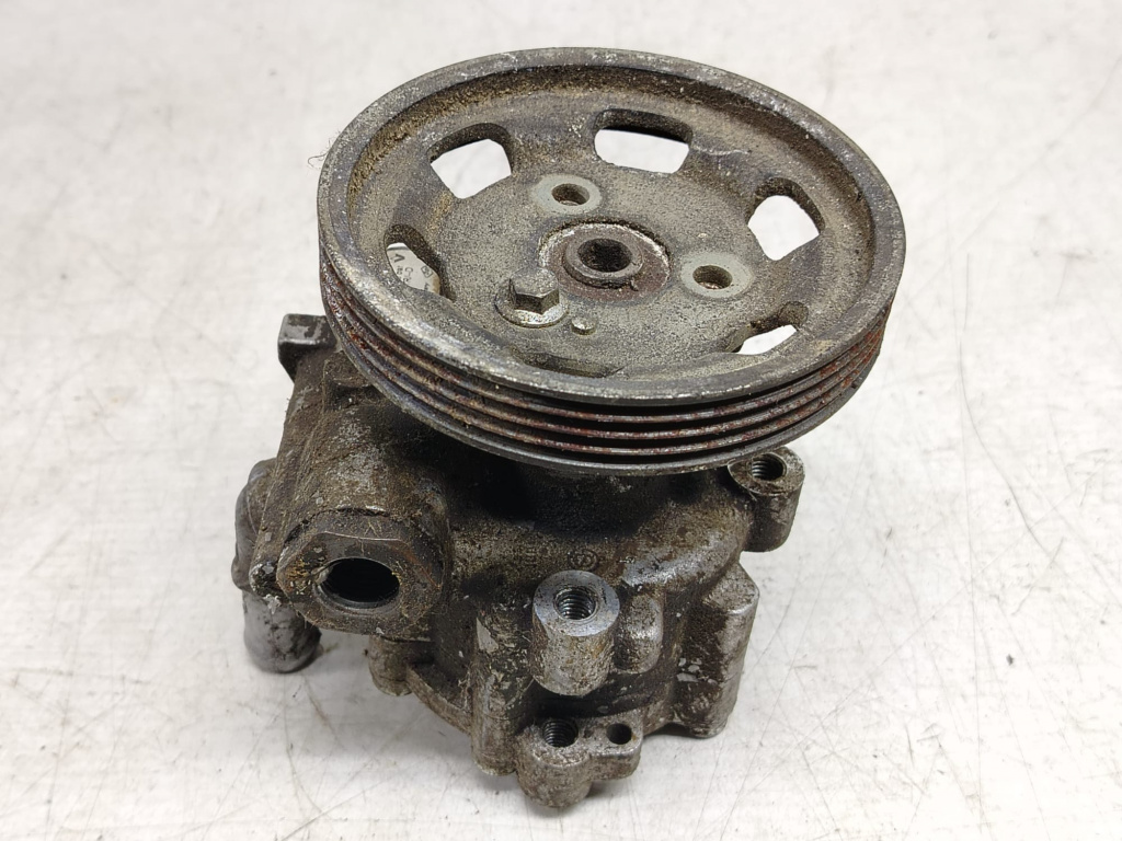 Pompa servodirectie 1.2 benzina D4F 7613955614 Dacia Sandero 2 [2013 - 2016]