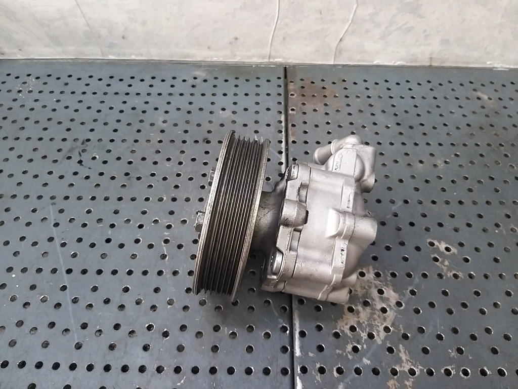 Pompa servodirectie 1.8 turbo benzina alfa romeo 159 939 51855660