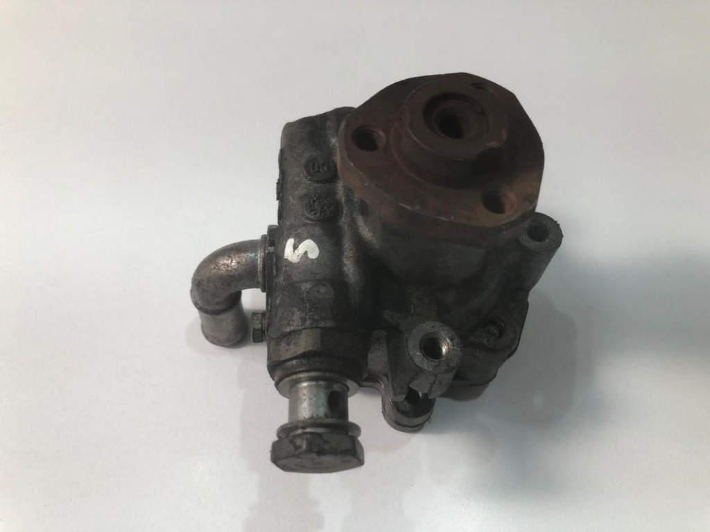 Pompa servodirectie 1.9 tdi 1j0422154a Volkswagen VW Golf 4 [1997 - 2006]