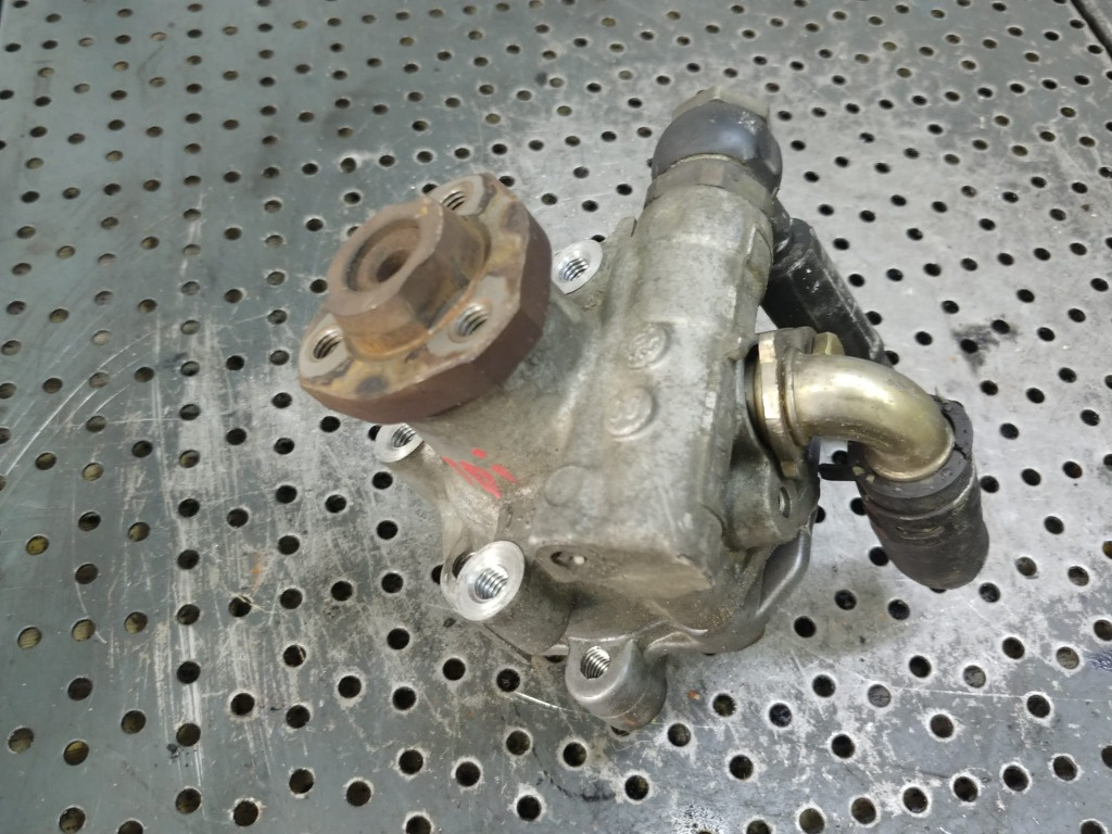 Pompa servodirectie 1.9 tdi ajm audi a3 vw golf 4 bora 1j0422154es