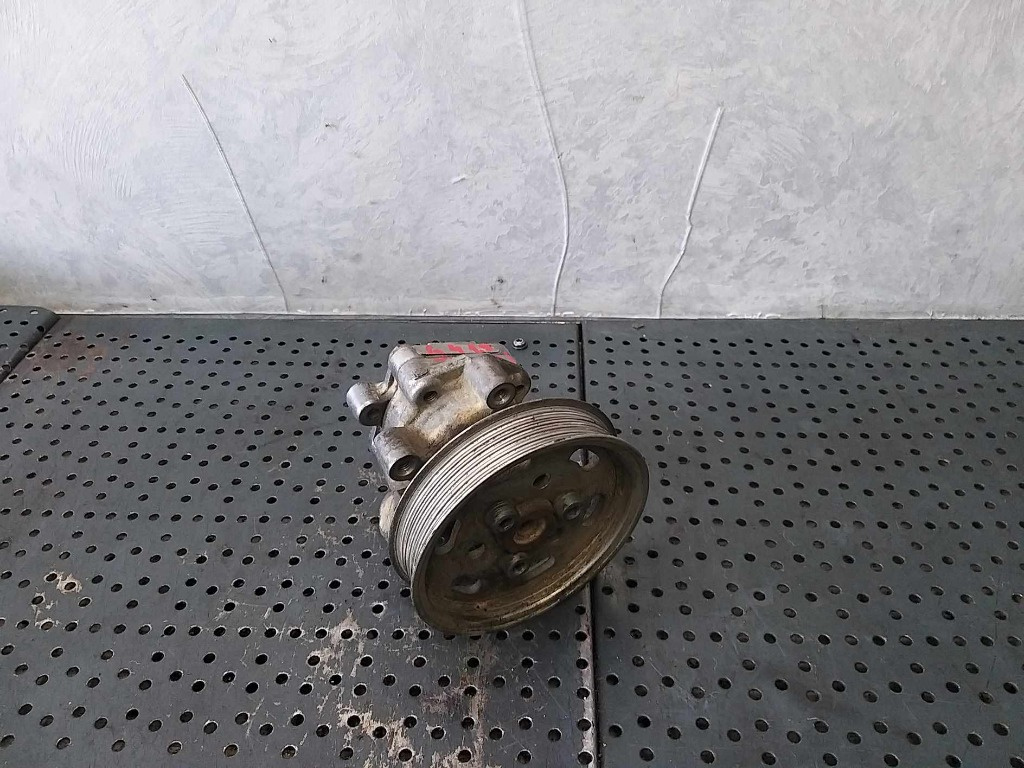 Pompa servodirectie 1.9 tdi vw golf 4 1j 1j0422154a 06h145255e