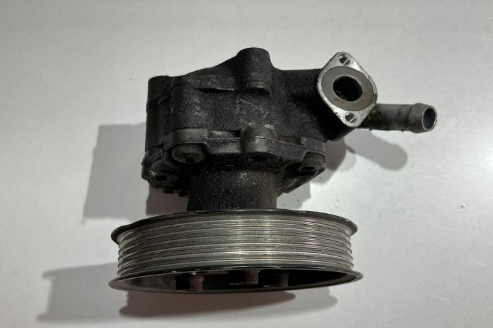 Pompa servodirectie 2.0 TDI 8R0145155S Audi A6 4F/C6 [2004 - 2008]