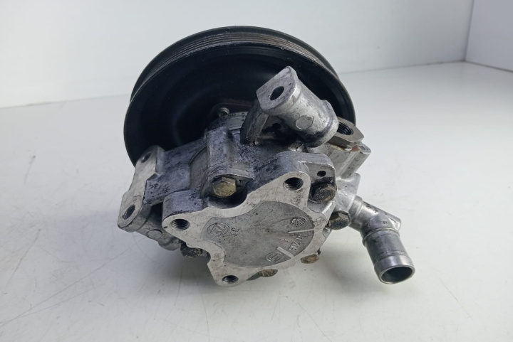 Pompa servodirectie A0024667001 Mercedes-Benz Vito W638 [1996 - 2003]