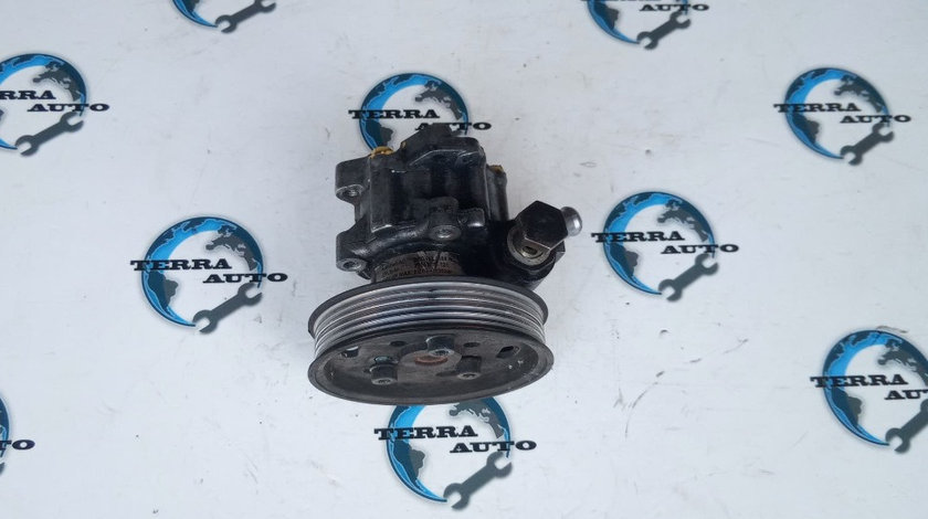 Pompa servodirectie Audi A4 B6 1.9 TDI cod motor AVF