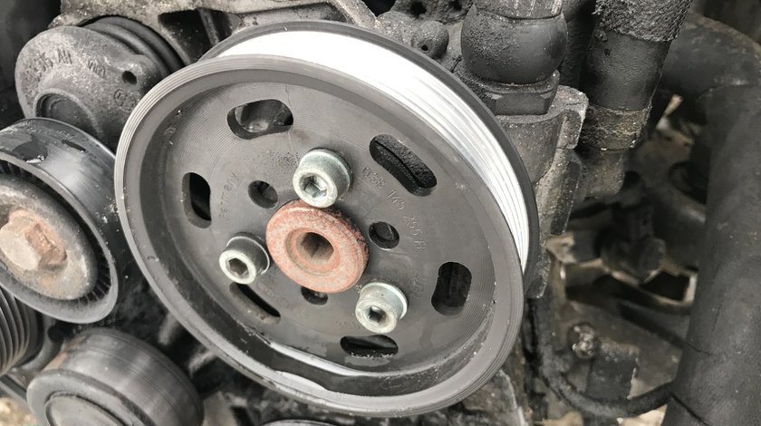 Pompa servodirectie AUDI A6 4f 2.0 TDI BLB BRE 2005 2006 2007 2008