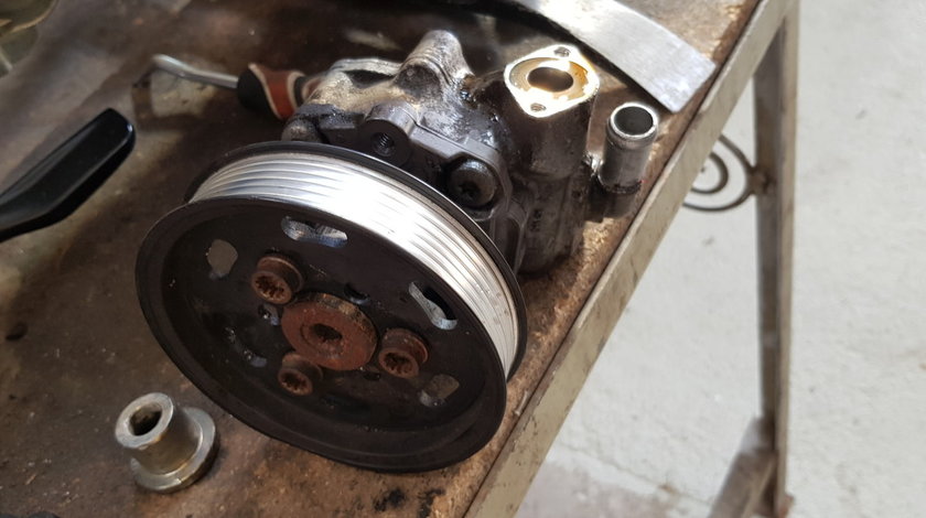Pompa servodirectie AUDI A6 4F 2.0 TDI CAG CAH 2009 2010 2011