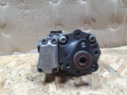 Pompa servodirectie BMW seria 5 (E60) 2.0 D 2008