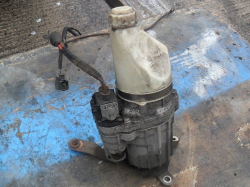 Pompa servodirectie cod 13188613 opel astra h 1.4i z14xel 75 cai