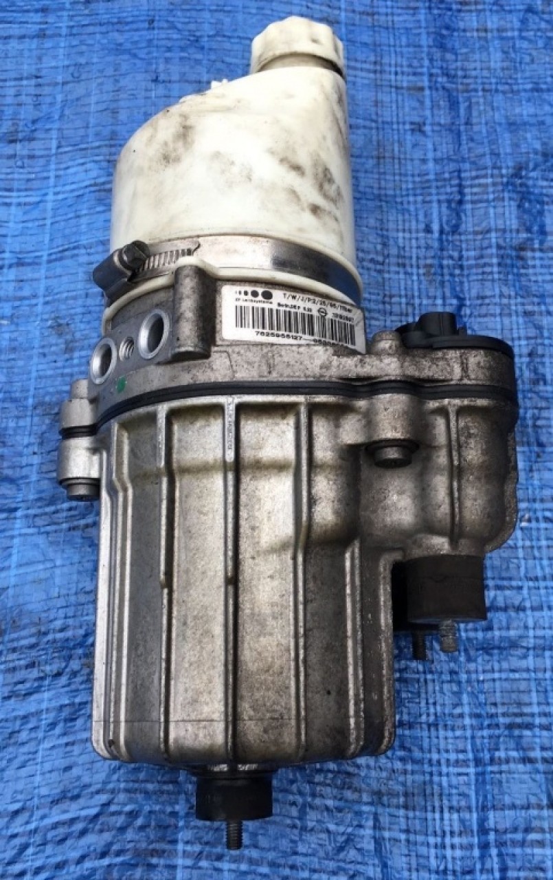 Pompa servodirectie cod 13188613 opel astra h 1.6i z16xep 105 cai