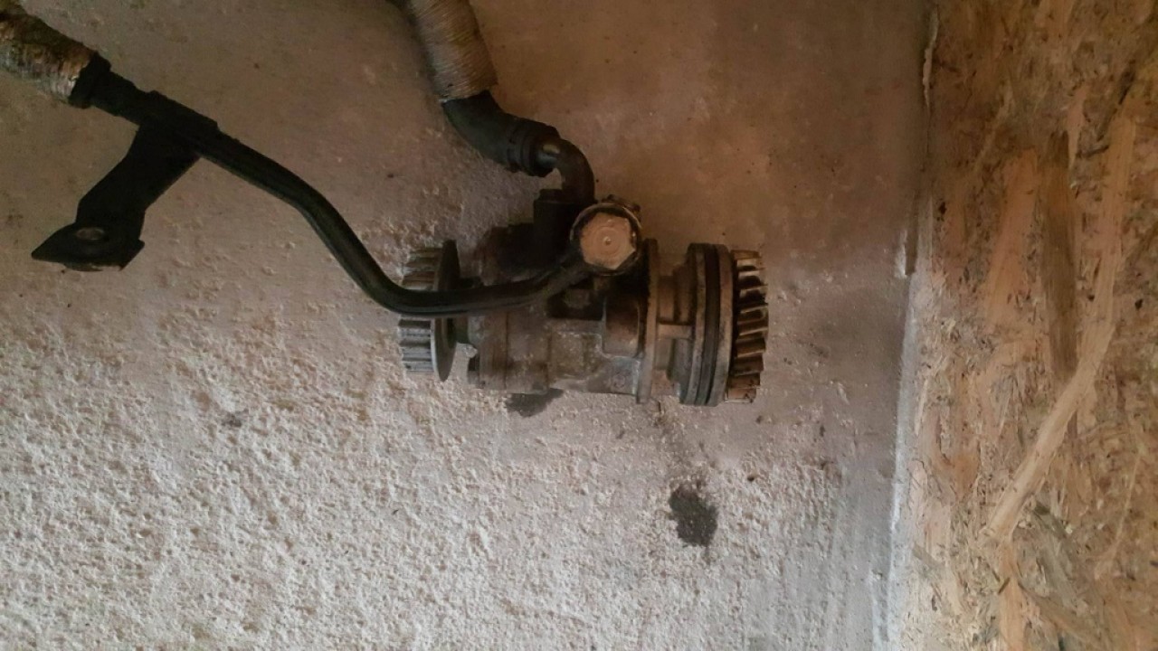 Pompa servodirectie cod 7l6422153b vw touareg 5.0 tdi