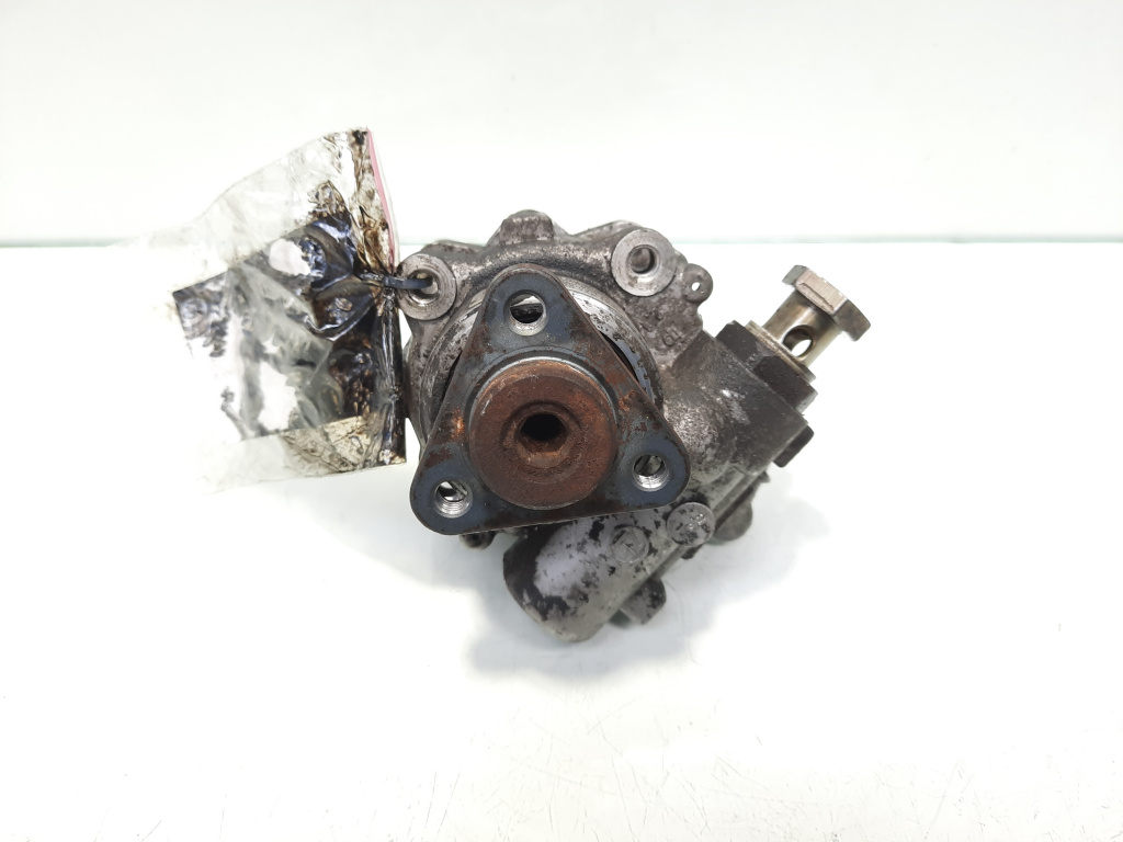 Pompa servodirectie , cod 8D0145156T, VW Passat (3B3), 1.9 TDI, AVF (idi:466739)