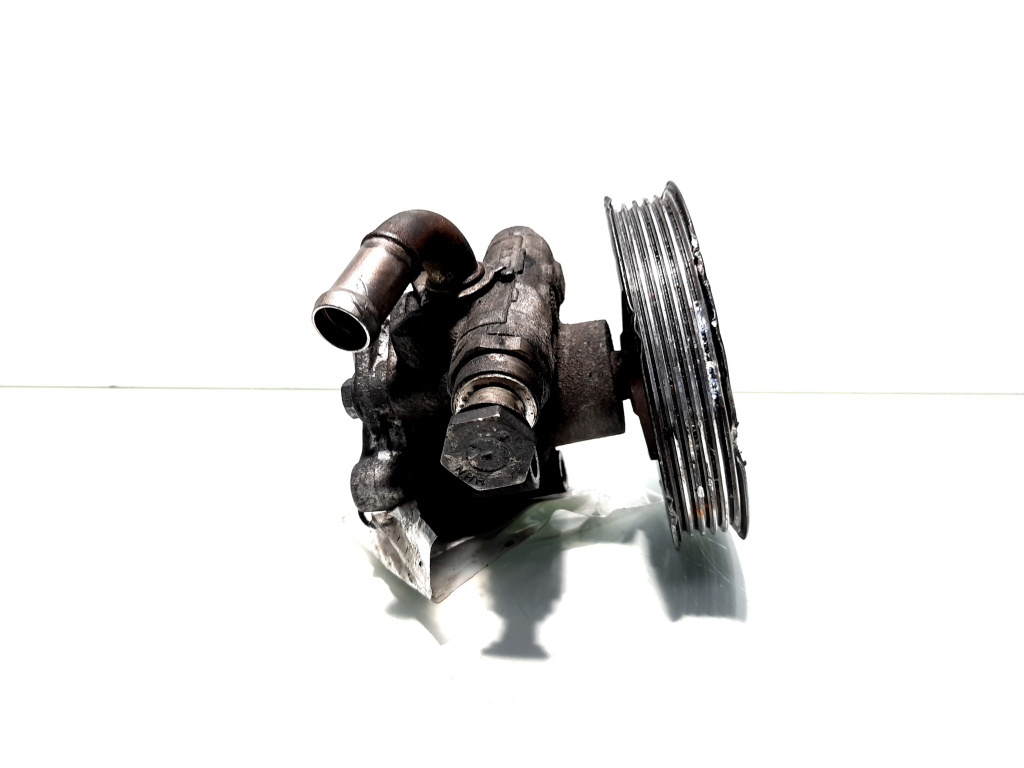 Pompa servodirectie , cod 8D0145177Q, VW Passat Variant (3B6) (idi:512237)