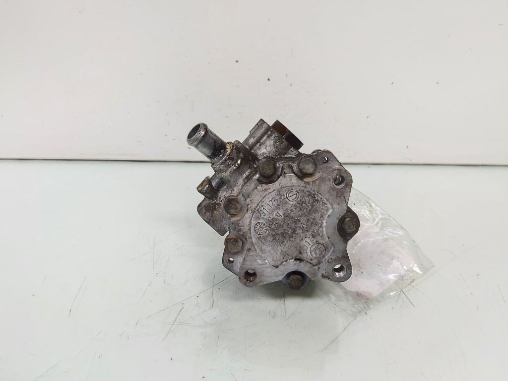 Pompa servodirectie , cod 8E0145155N, Audi A4 (8EC, B7), 2.0 TDI, BRE (id:655696)
