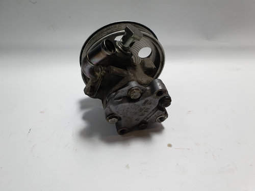 Pompa servodirectie cu fulie Audi A4 B6 (8E2) Sedan 2.0 b ALT 2002