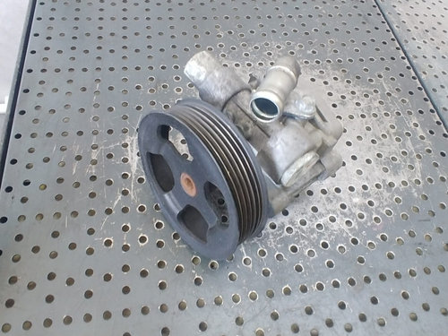 Pompa servodirectie dodge caliber 2.0 crd byl 82072874