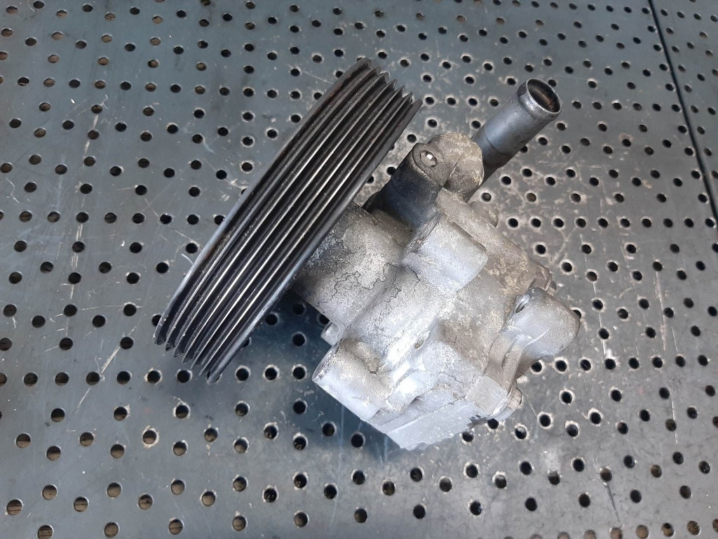 Pompa servodirectie ford fiesta 5 fusion mazda 2 1.4 tdci 2s6c3a696dd