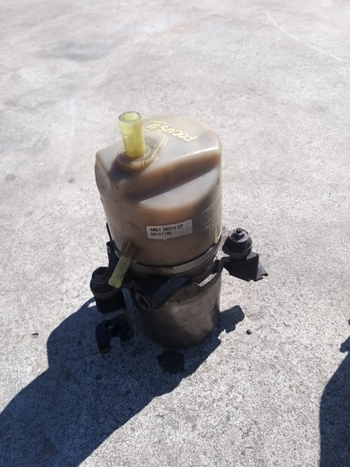 Pompa servodirectie ford focus 2 4n513k514 4n513k514dp