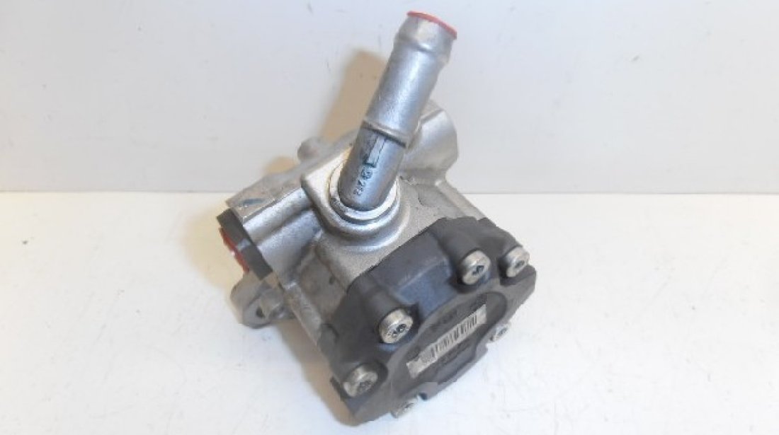 Pompa servodirectie Iveco Daily IV motor 3,0 D IVECO OE 504243641