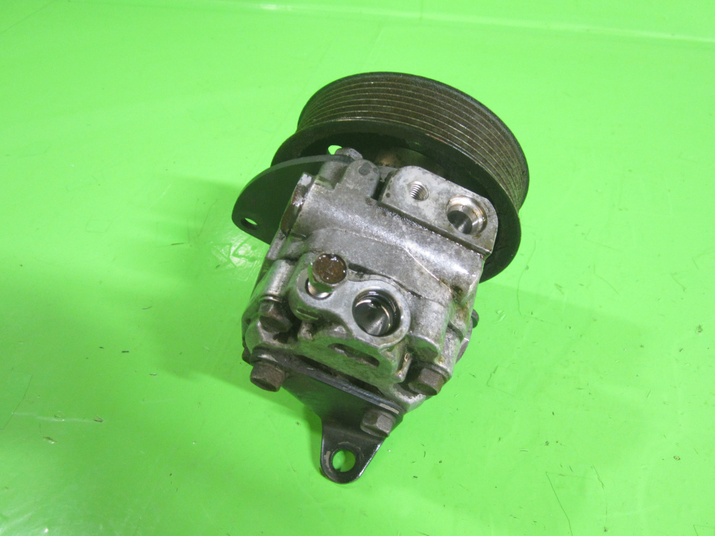 POMPA SERVODIRECTIE LAND ROVER DISCOVERY 3 2.7 TD 4x4 FAB. 2004 - 2009 ⭐⭐⭐⭐⭐