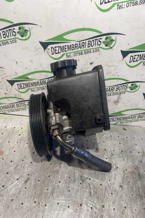 Pompa servodirectie mecanica A 003 466 72 01 Mercedes-Benz Sprinter 2 906 [2006 - 2013] Autoutilitara duba 5-usi 2.2 CDI MT (109 hp)