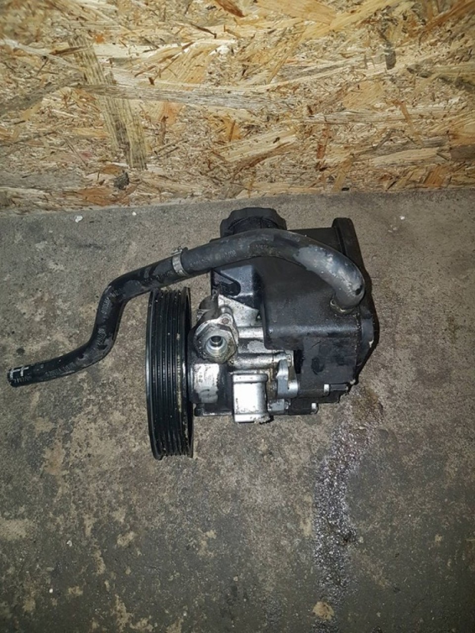 Pompa servodirectie mercedes benz w211 e220 cdi