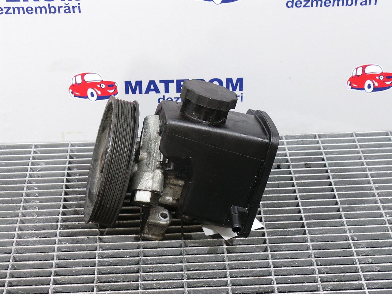 POMPA SERVODIRECTIE MERCEDES C-CLASS 2.2 CDI - (2007 2011)