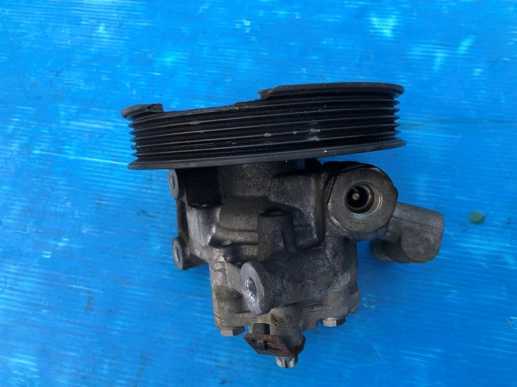Pompa servodirectie Mercedes C220 W203